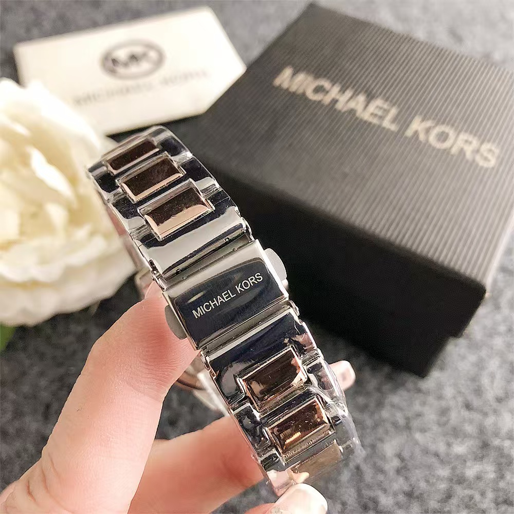 MICHAEL KORS นาฬิกาแฟชั่นสำหรั - Luxury Watch Photography บทวิจารณ์และราคา