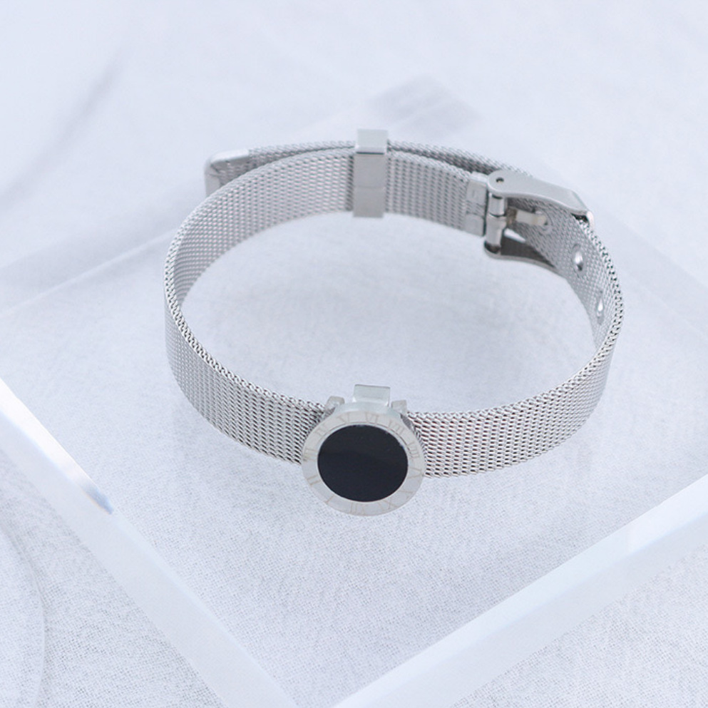 สร้อยข้อมือตัวเลขโรมันสุดหรูสำ - Luxury Watch Korea บทวิจารณ์และราคา